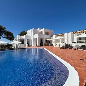 Hotel Village, Cala Vadella (Ibiza)